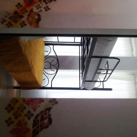 Hello Guest House Банкок Екстериор снимка