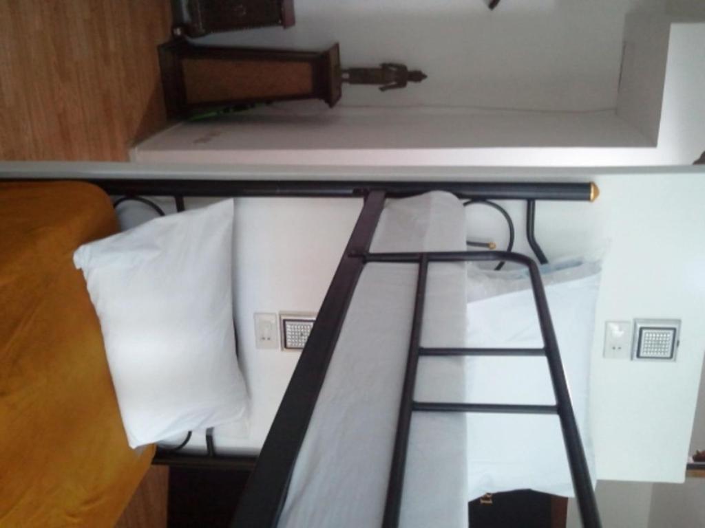 Hello Guest House Банкок Екстериор снимка